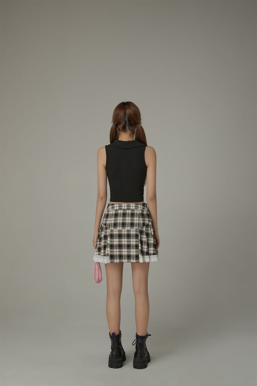 CHUU Shirred Button Color Sleeveless Crop Top