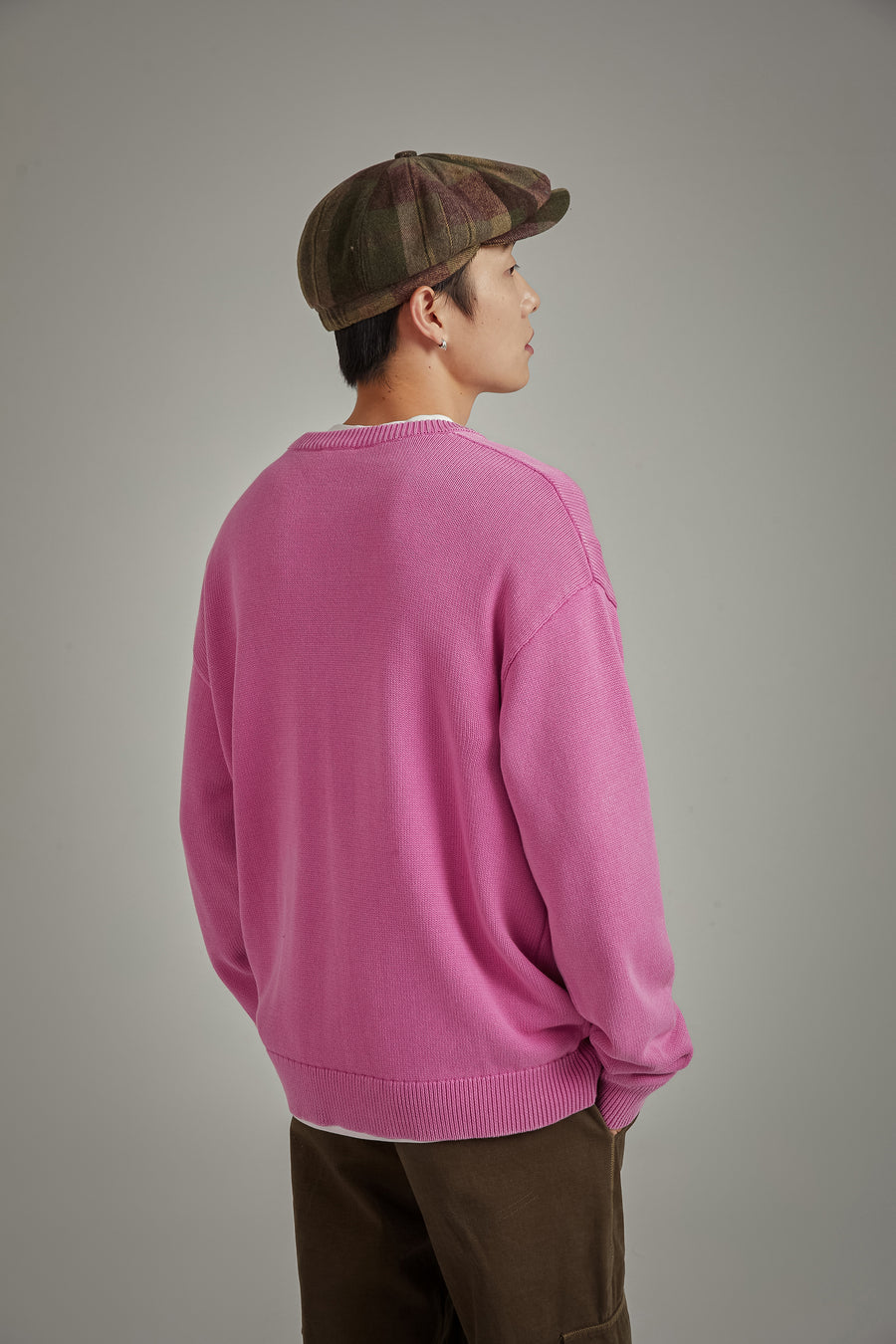 CHUU Lettering Loose Knit Sweater