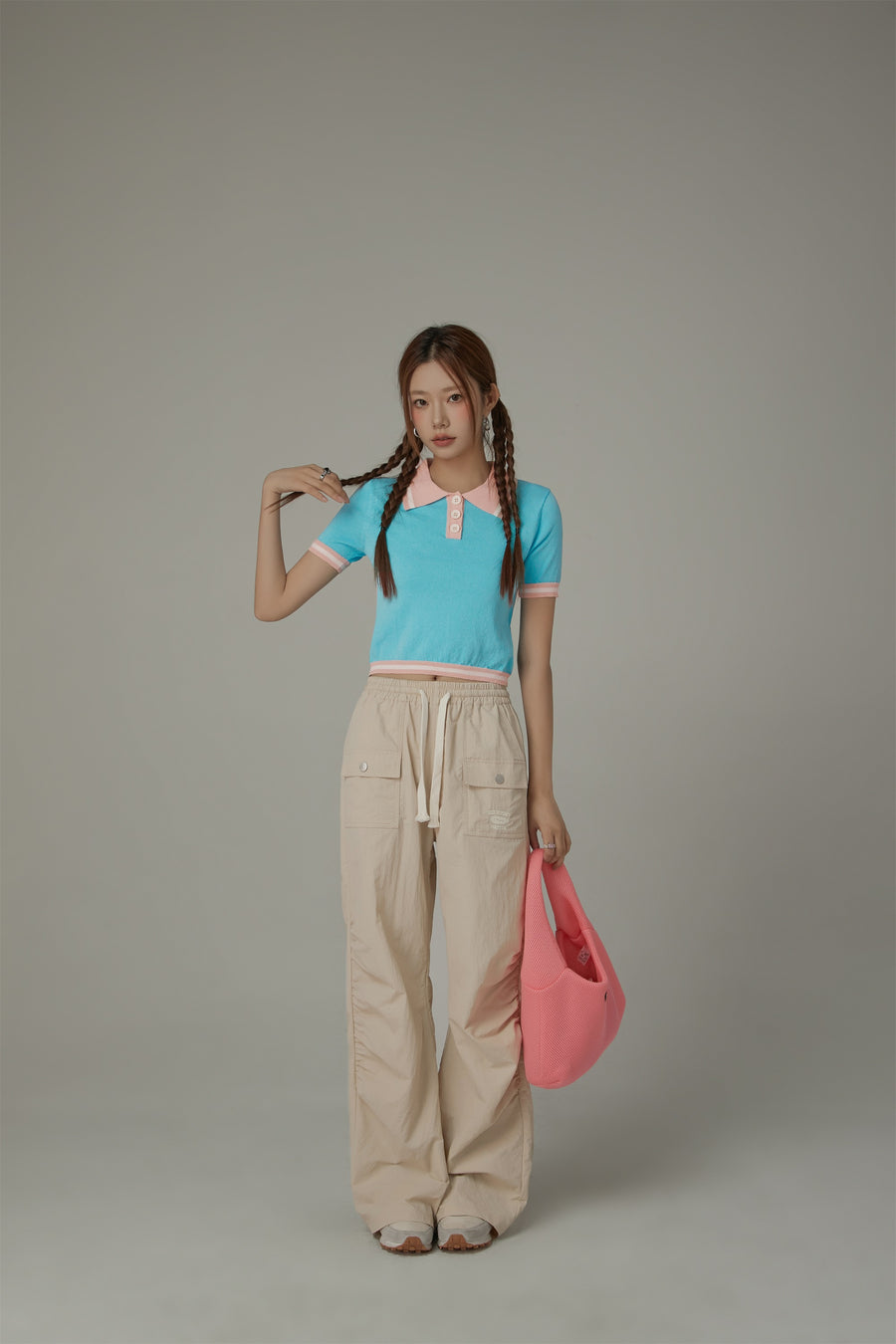 CHUU Chuu Babe Color Polo Neck Crop Knit Top