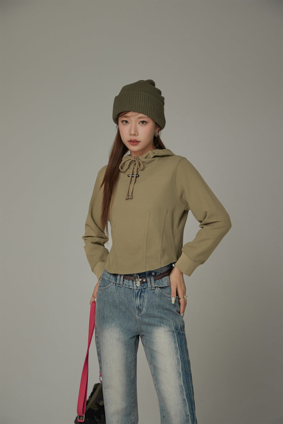 CHUU Basic Crop Drawstring Hoodie