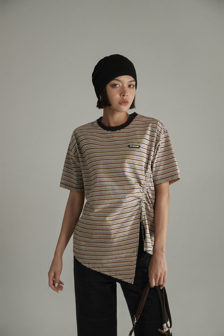 CHUU Striped Slit Shirring String T-Shirt