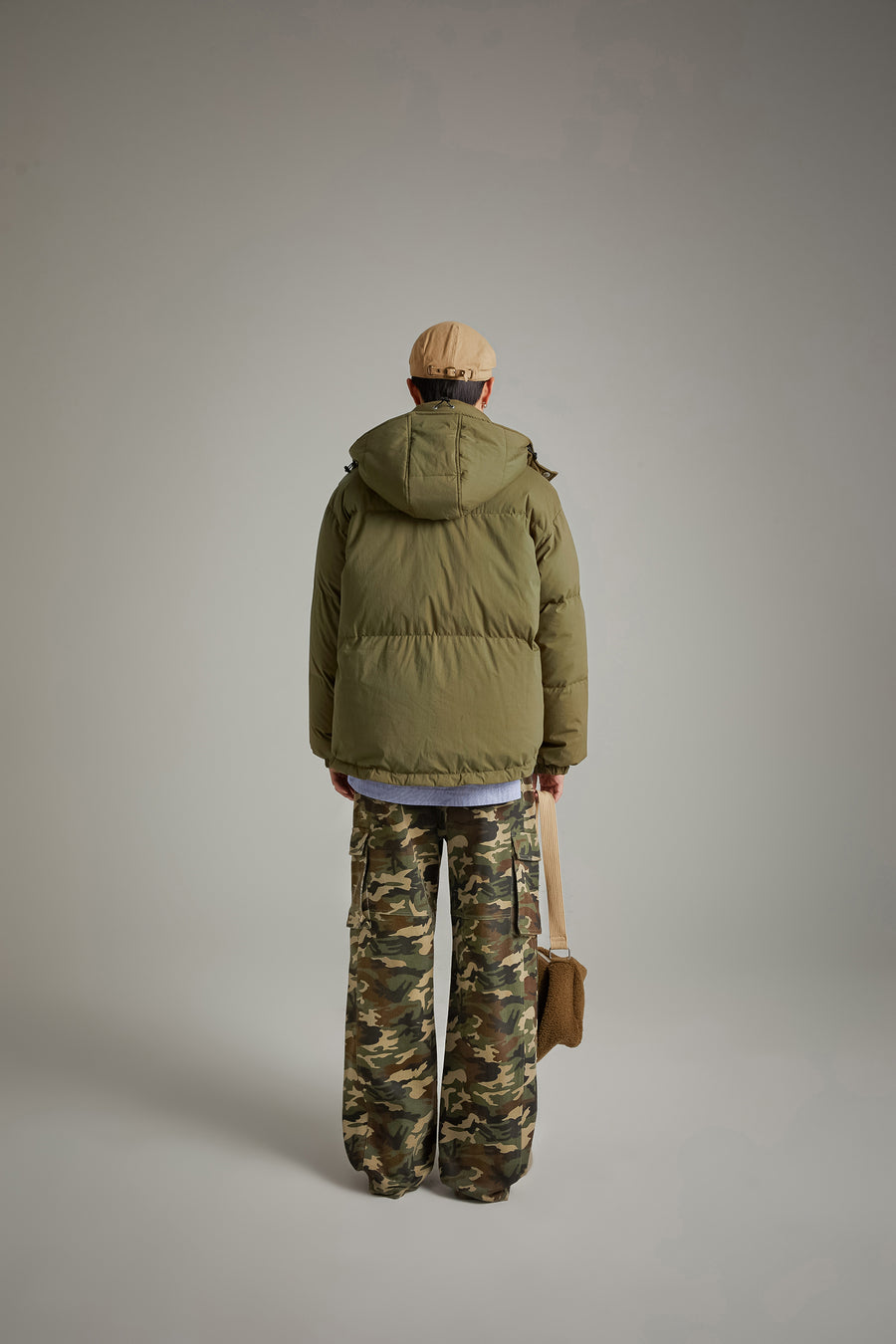 CHUU Camouflage Cargo Wide Pants