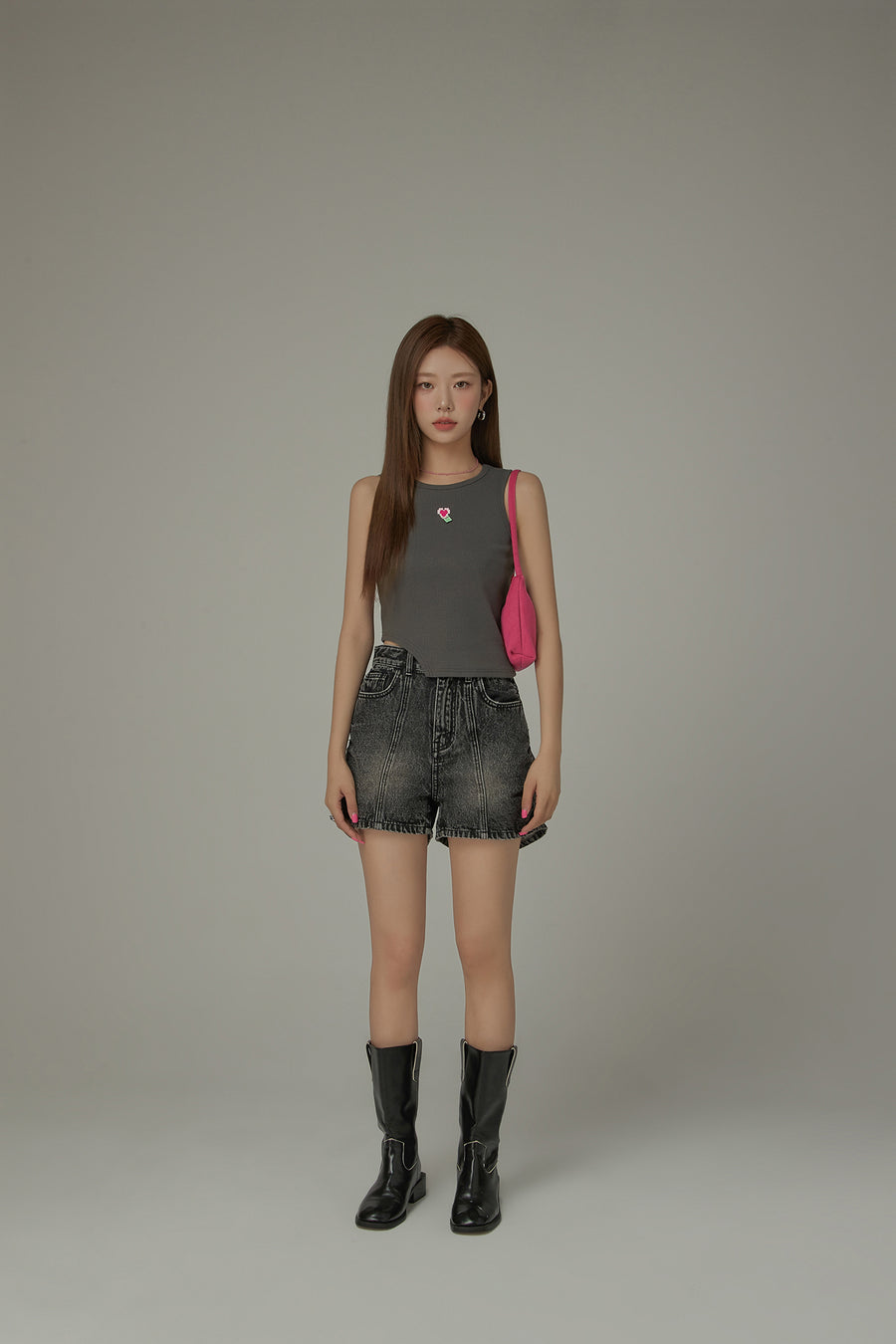 CHUU Pixel Heart Mini Logo Tank Top