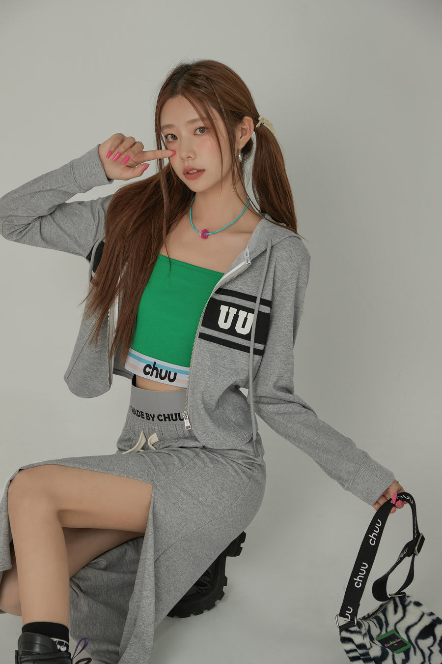 CHUU Logo Sporty Color Contrast Hooded Zip-Up