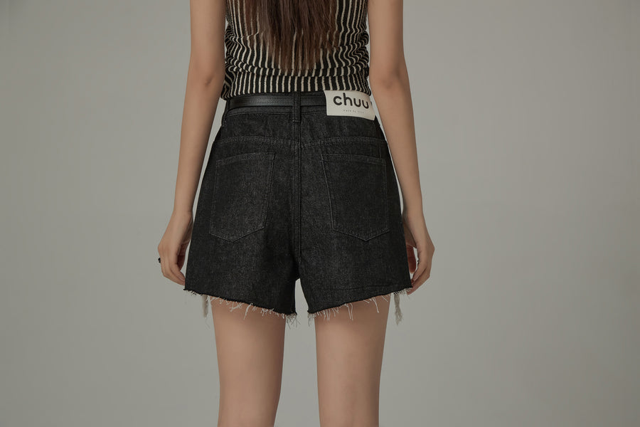 CHUU Exposed Logo Pocket Liner Distressed Denim Shorts