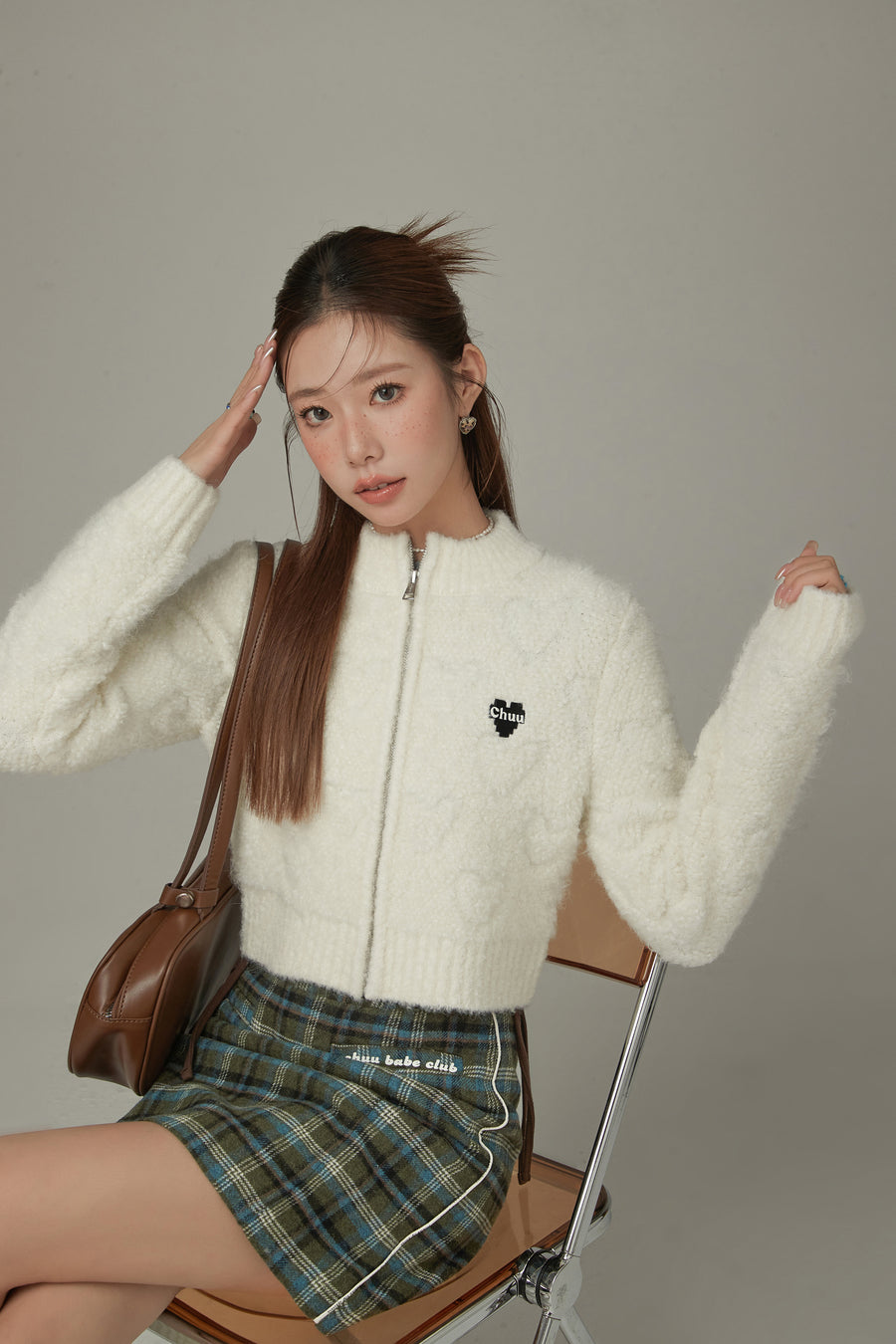 CHUU Heart Zip-Up Cardigan