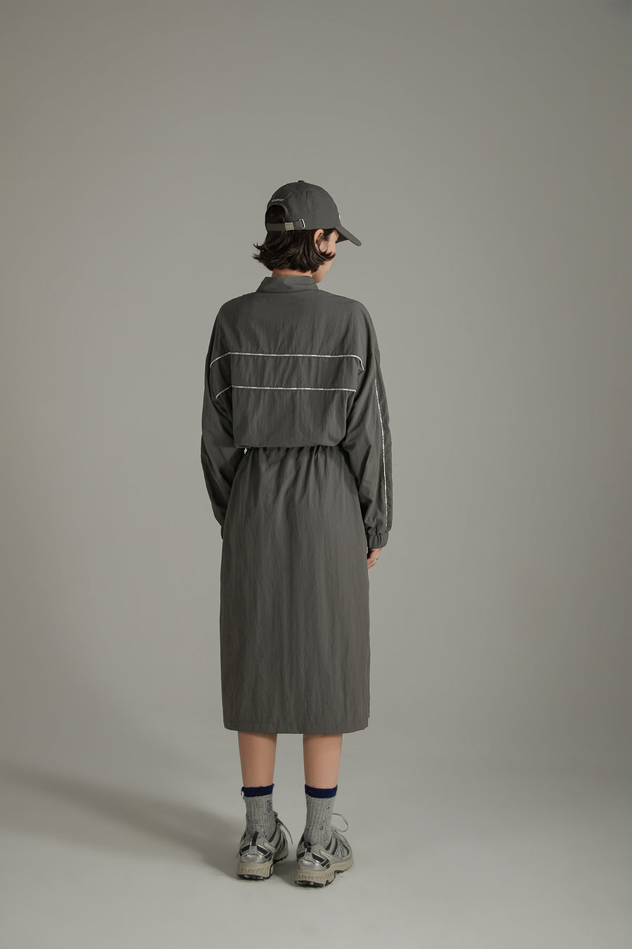 CHUU Half Zip-Up Elastic Long Dress