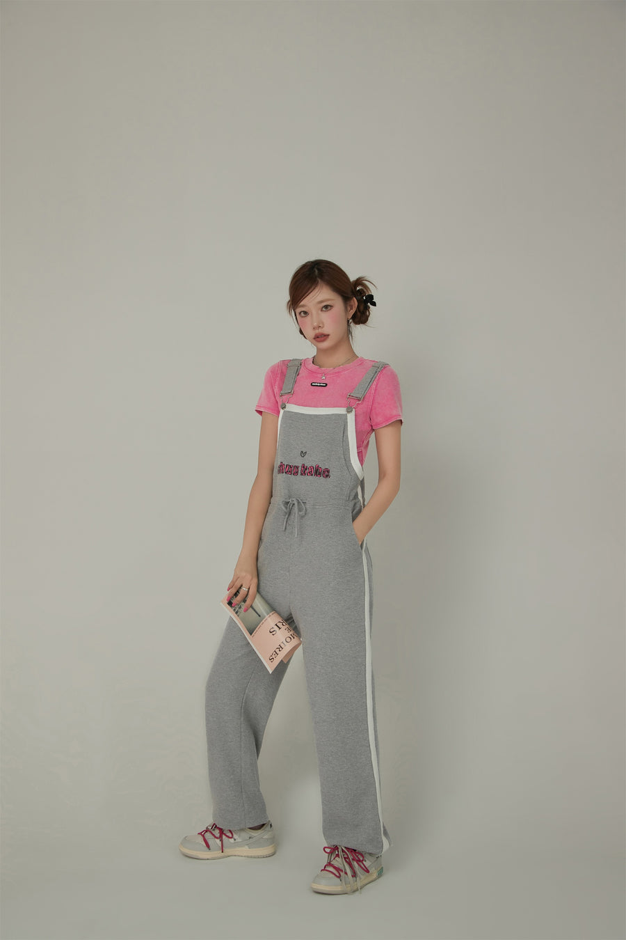 CHUU Waffle Logo String Sporty Overalls