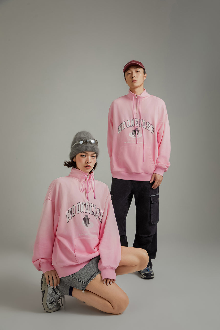 CHUU Logo Half Zip-Up Boxy Hoodie