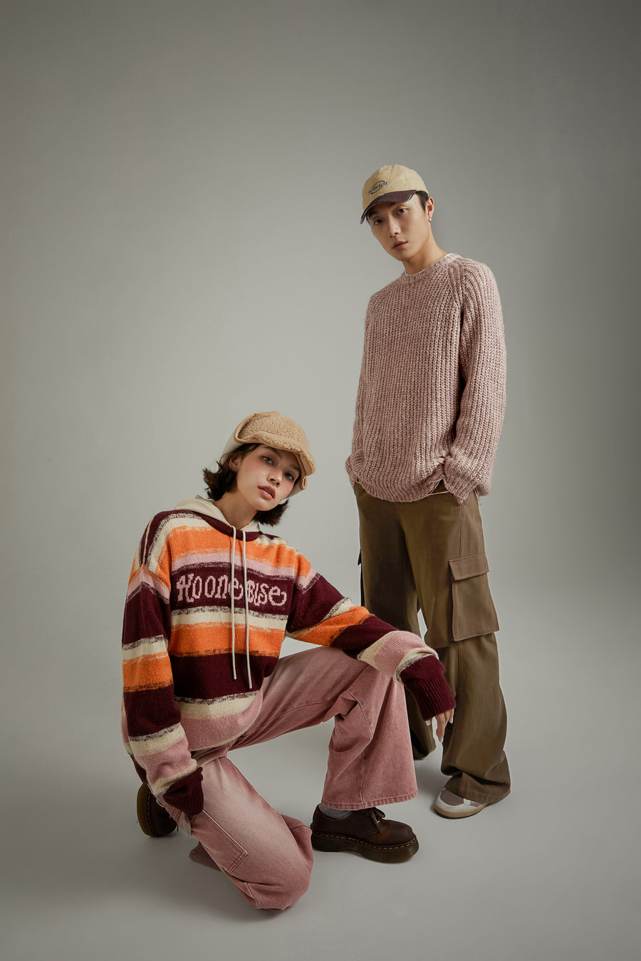 CHUU Logo Striped Loose Knit Sweater