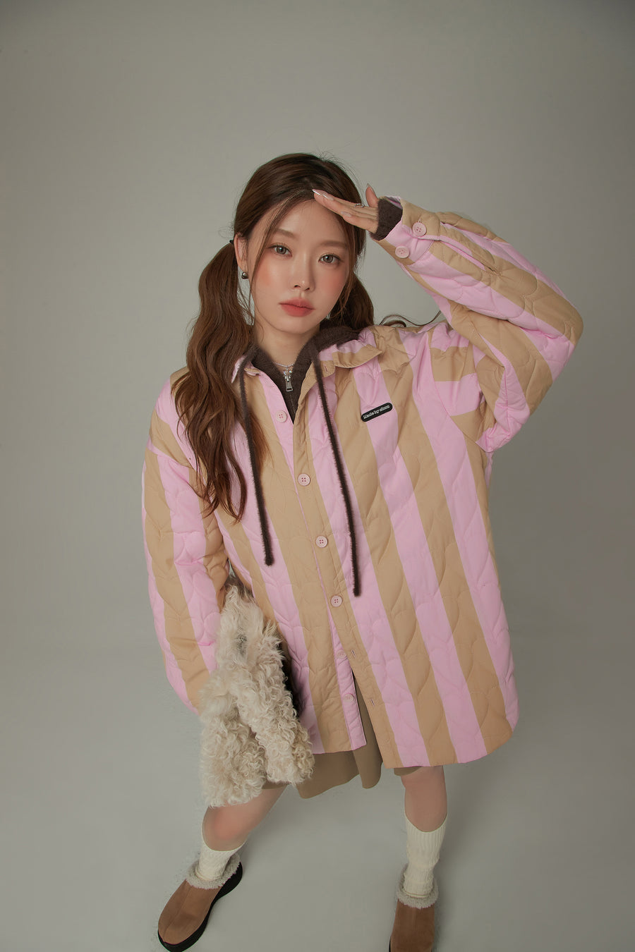 CHUU Striped Heart Quilted Jacket