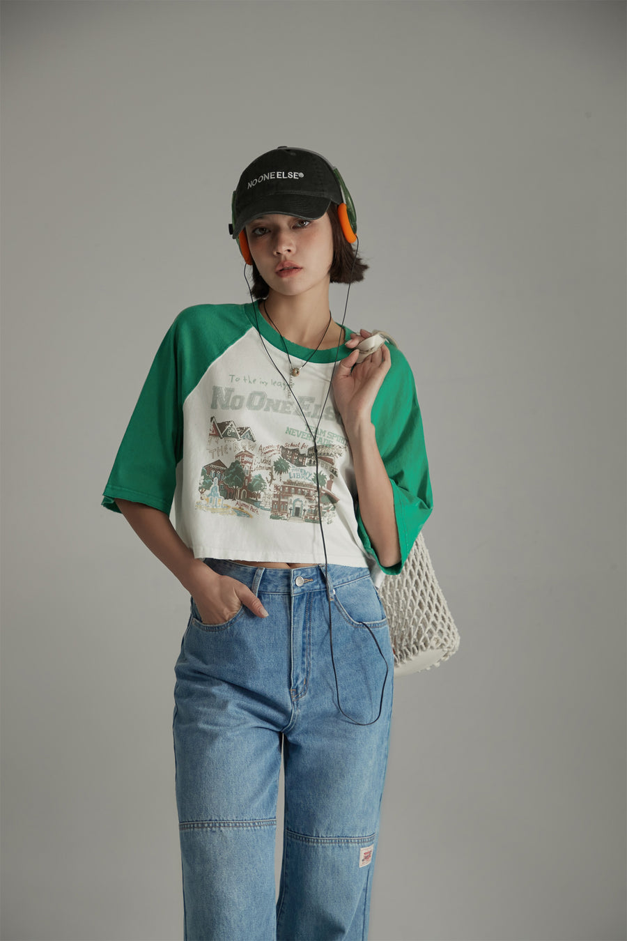 CHUU Raglan Color Crop Printed T-Shirt