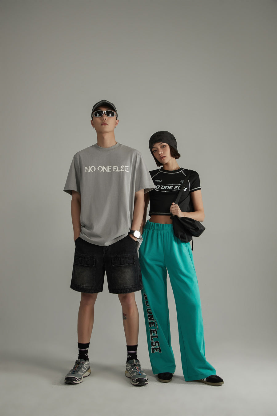 CHUU Logo Cotton Boxy T-Shirt