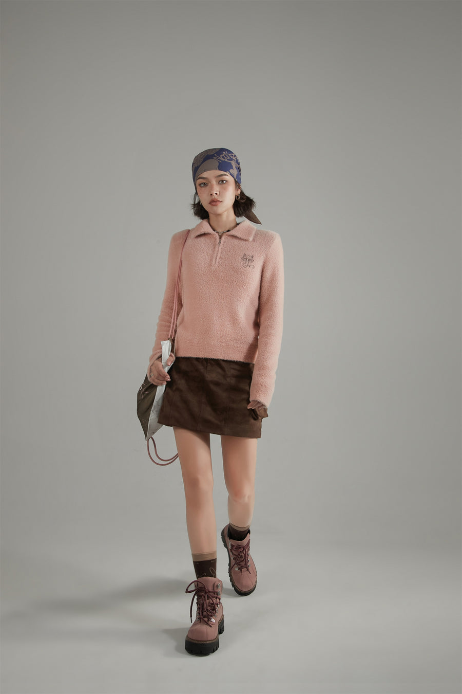 CHUU Mushroom Half Zip-Up Knit Sweater