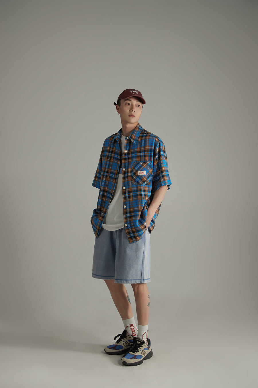 CHUU Check Loose-Fitting Short Sleeve Shirt