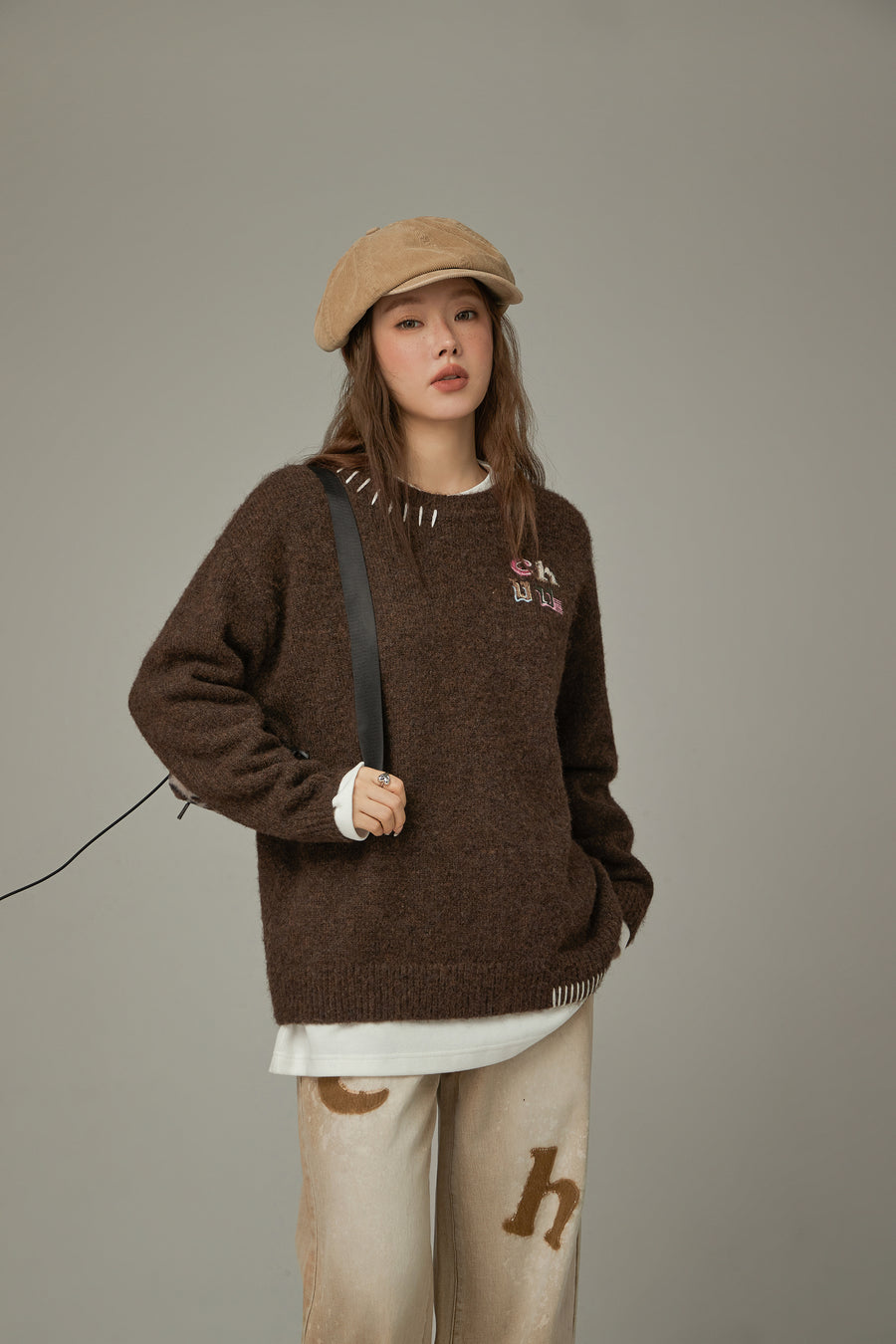 CHUU Logo Basic Loose Fit Knit Sweater