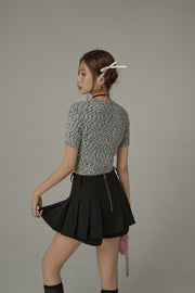 V-Trim Cropped Knit Short Sleeve Top