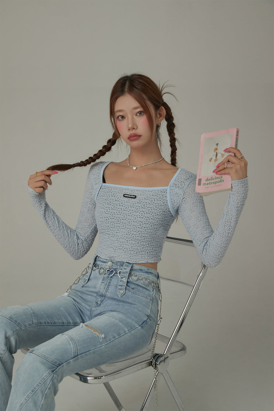 CHUU Flower Holes Pattern Crop Slim Top