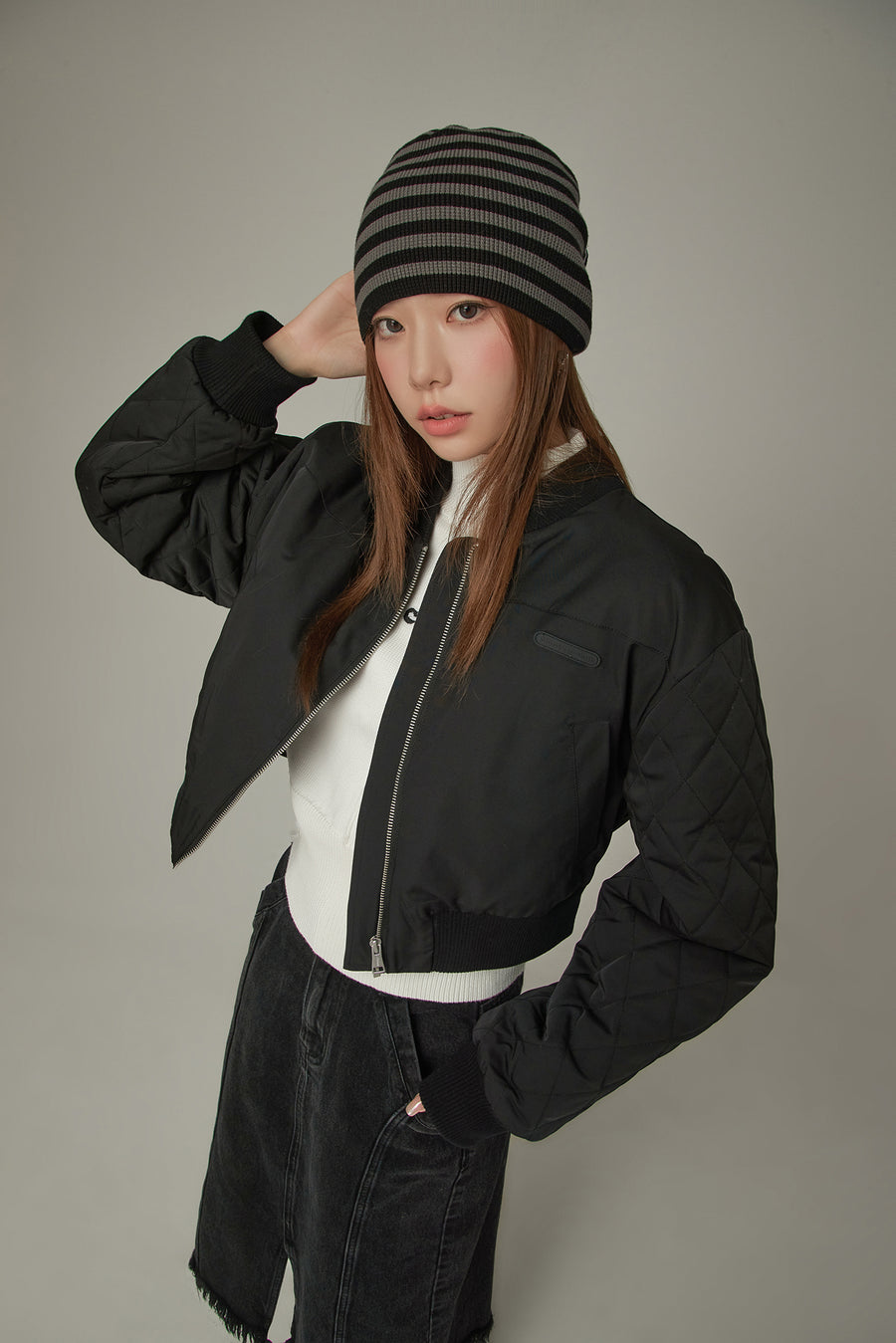 CHUU Loose Fit Varsity Qualited Sleeve Jacket