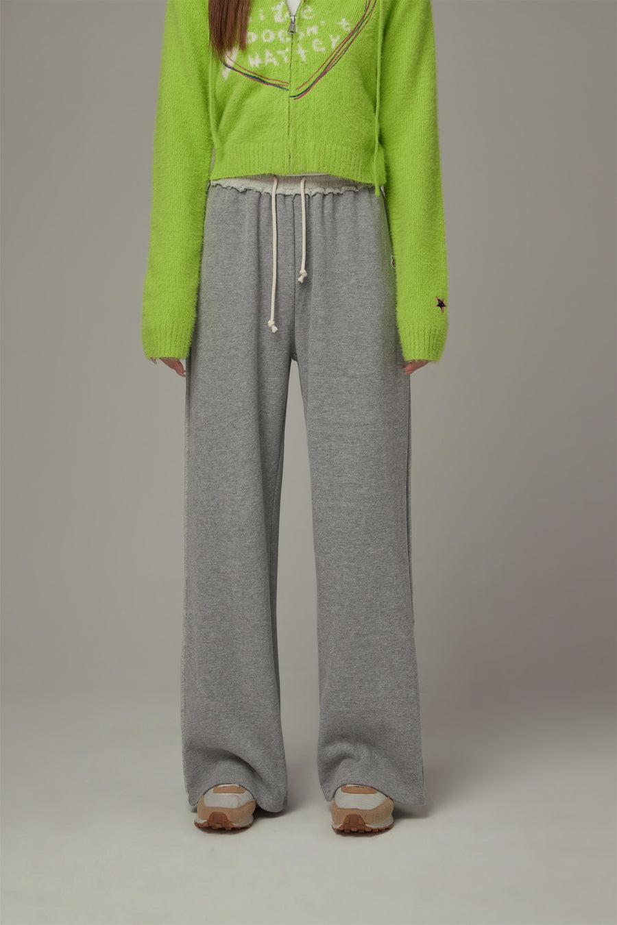 CHUU Simple String Sweatpants