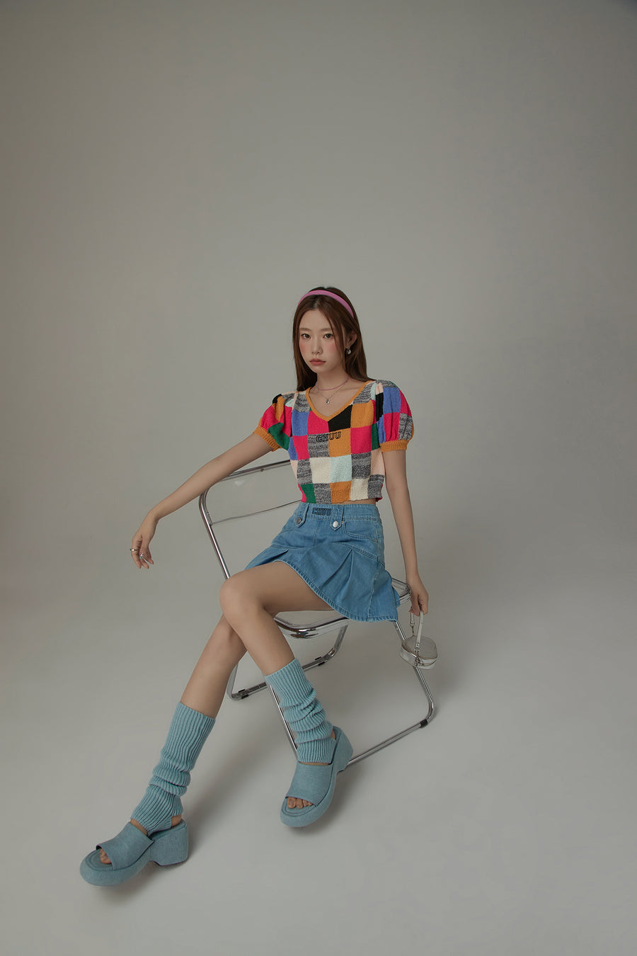 CHUU Color Check Pattern Cropped Knit Top