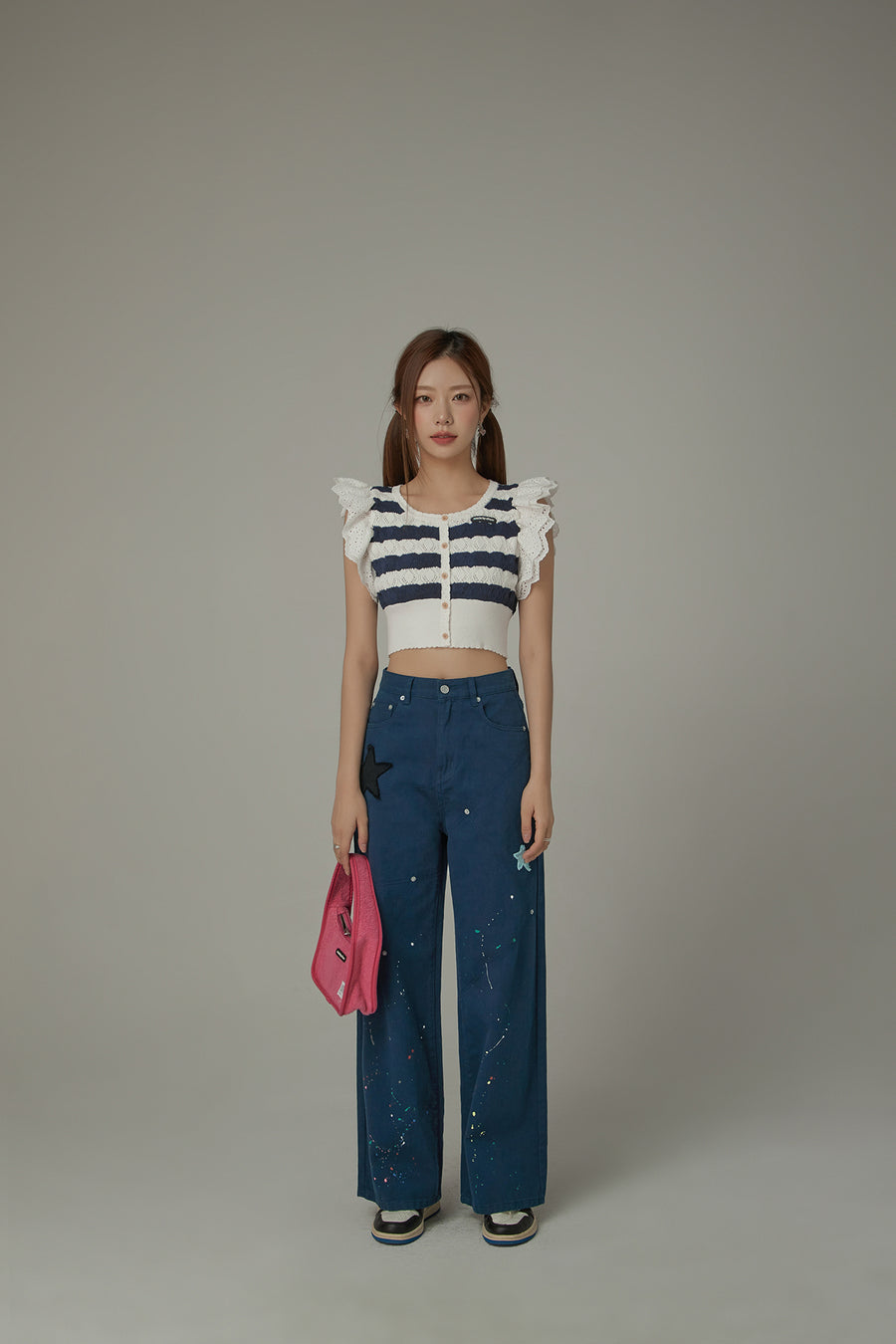 CHUU Ruffled Lace Striped Crop Knit Top