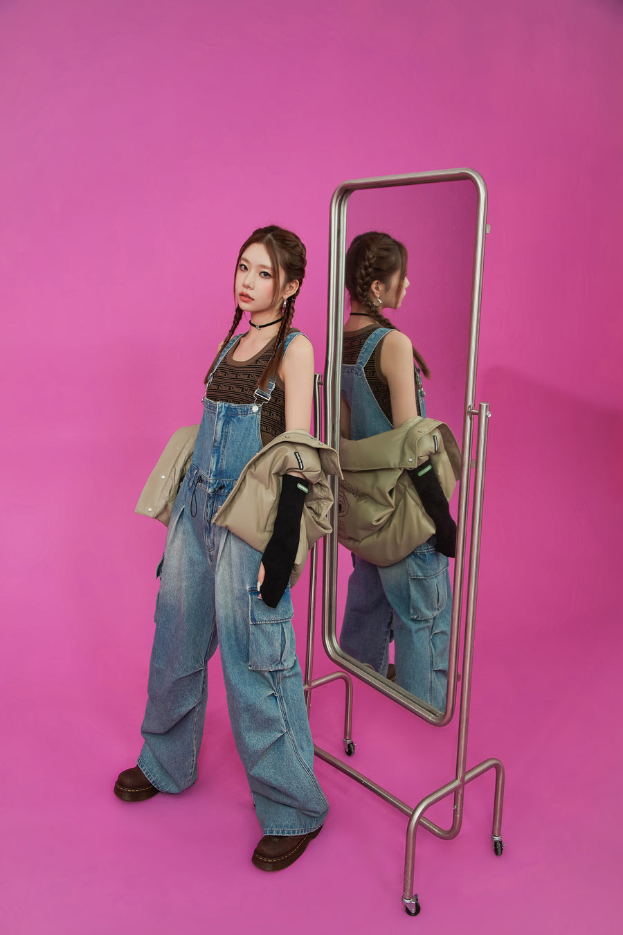 CHUU Big Pocket Denim Overalls