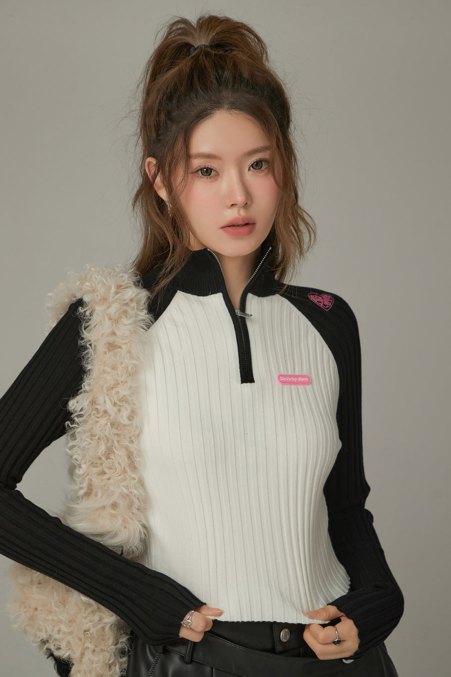 CHUU Half Zip-Up Color Knit Sweater