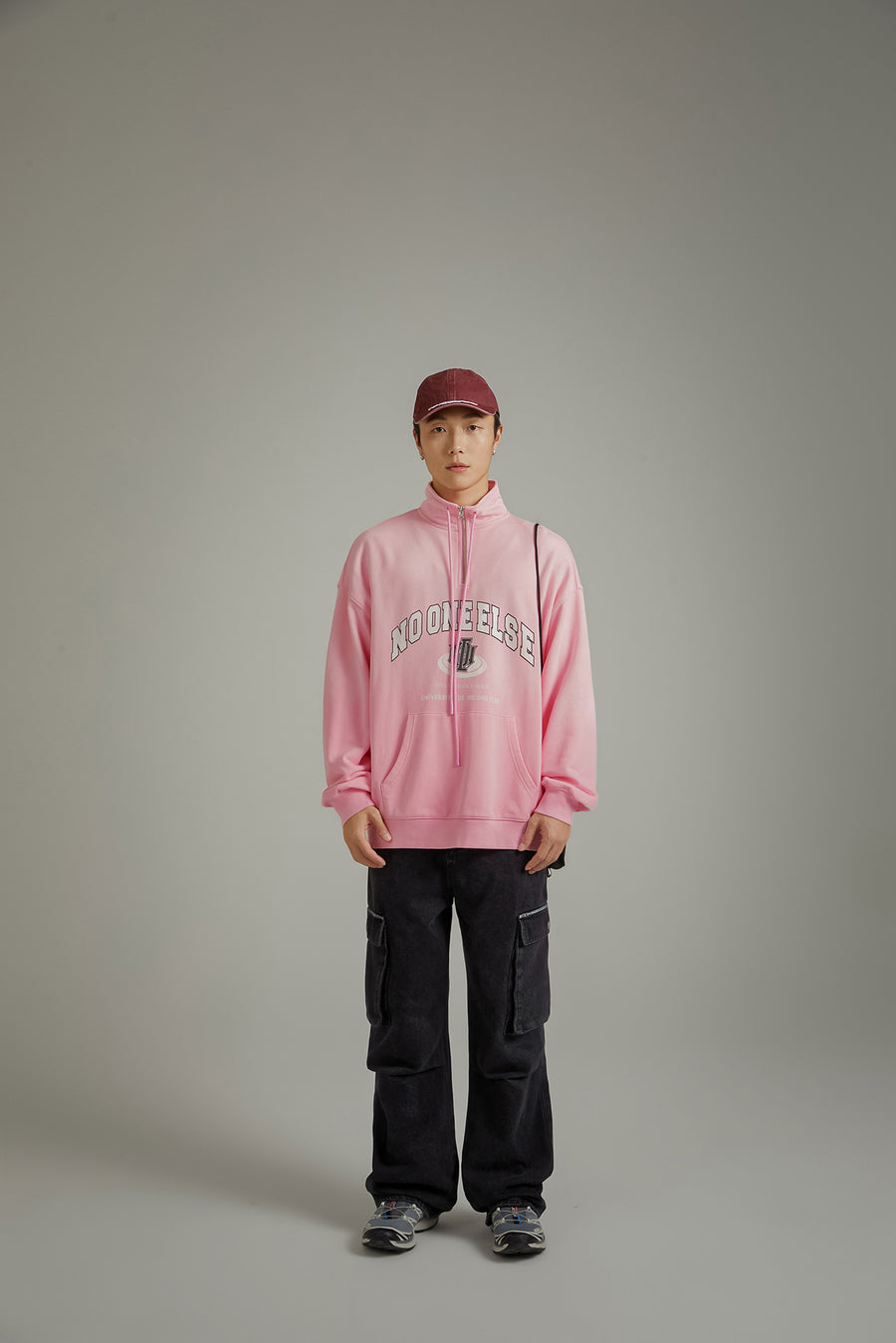 CHUU Logo Half Zip-Up Boxy Hoodie