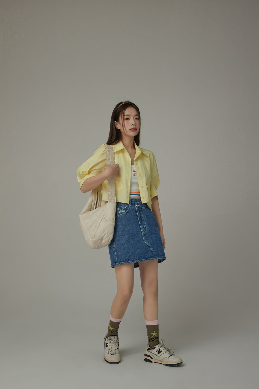 CHUU Asymmetrical Button Daily Denim Mini Skirt