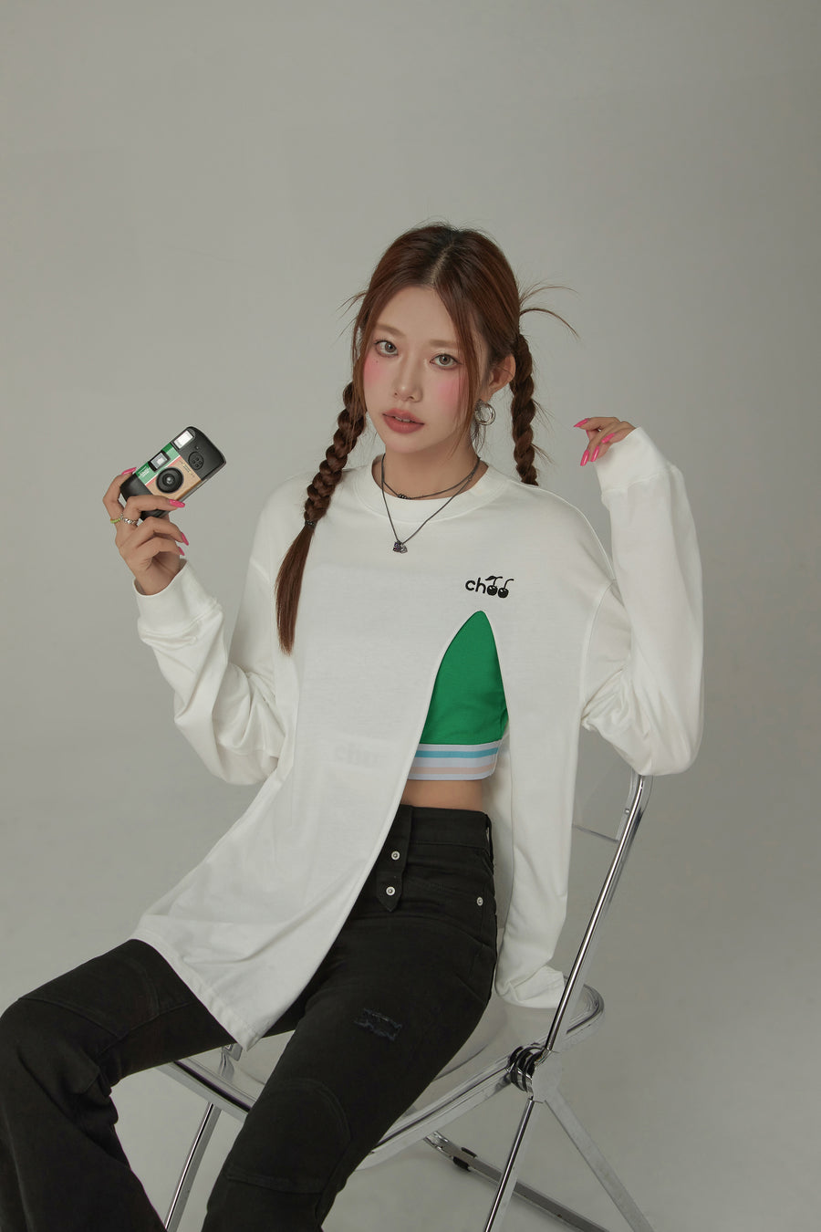 CHUU High Slit Boxy Logo Long Sleeve T-Shirt