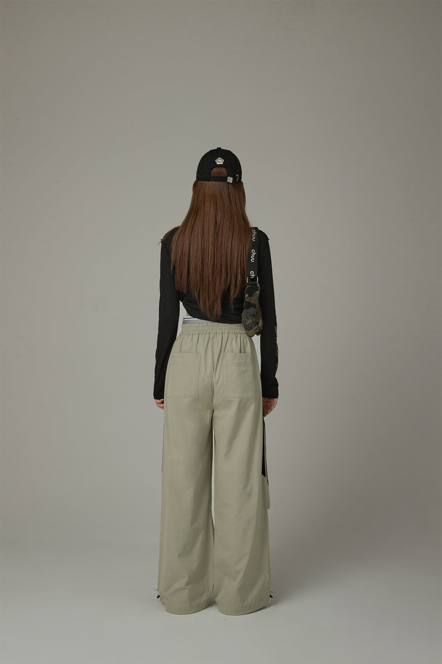 CHUU Logo Banding Wide Casual Pants