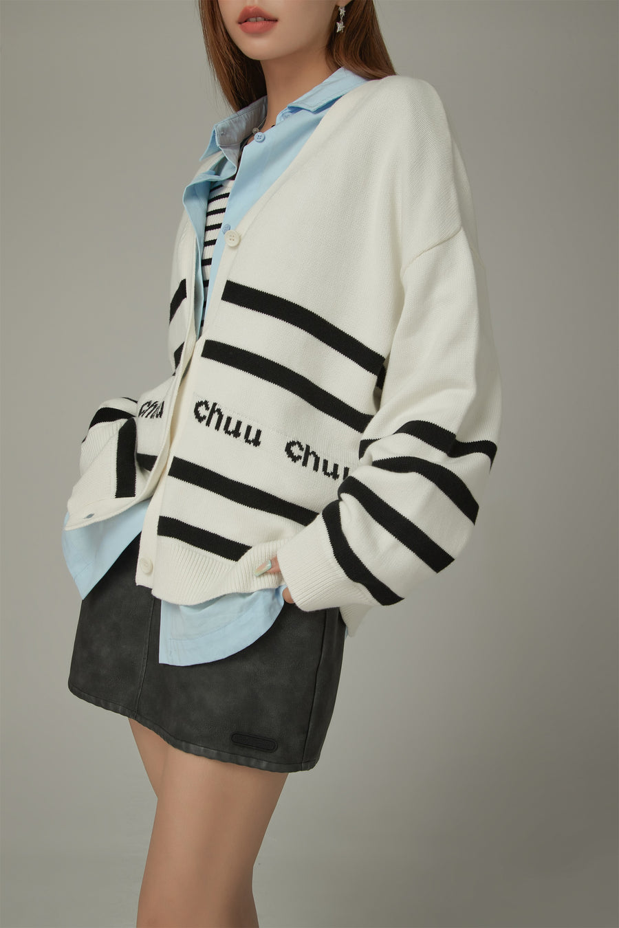 CHUU Lettering Striped Knit Cardigan