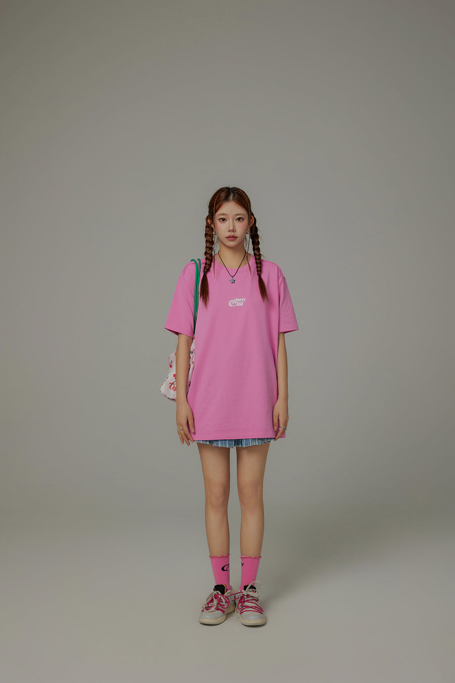 CHUU Chuu Cherry Color Basic T-Shirt