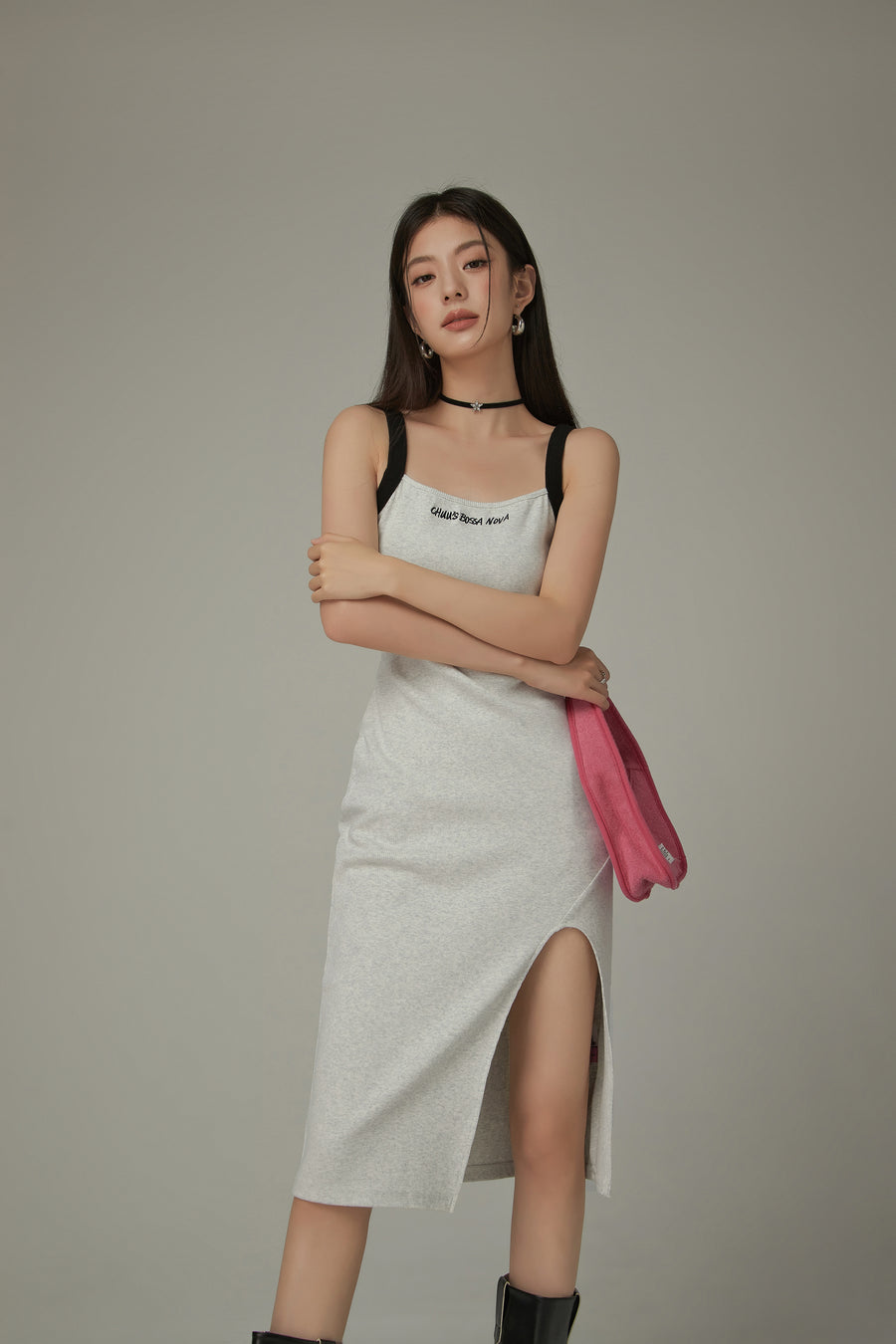 CHUU Slit Sleeveless Long Dress