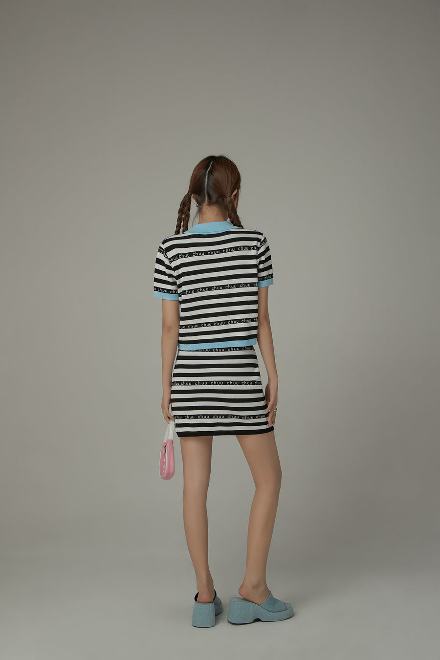 CHUU Chuu Lettering Striped Contrasting Color Knitted Sweater