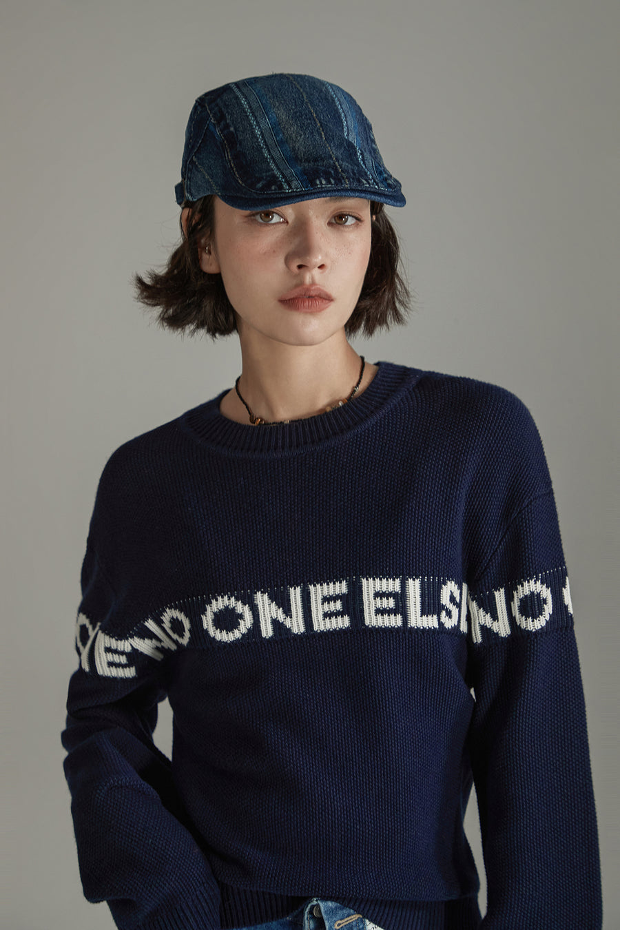 CHUU Logo Lettering Basic Knit Sweater