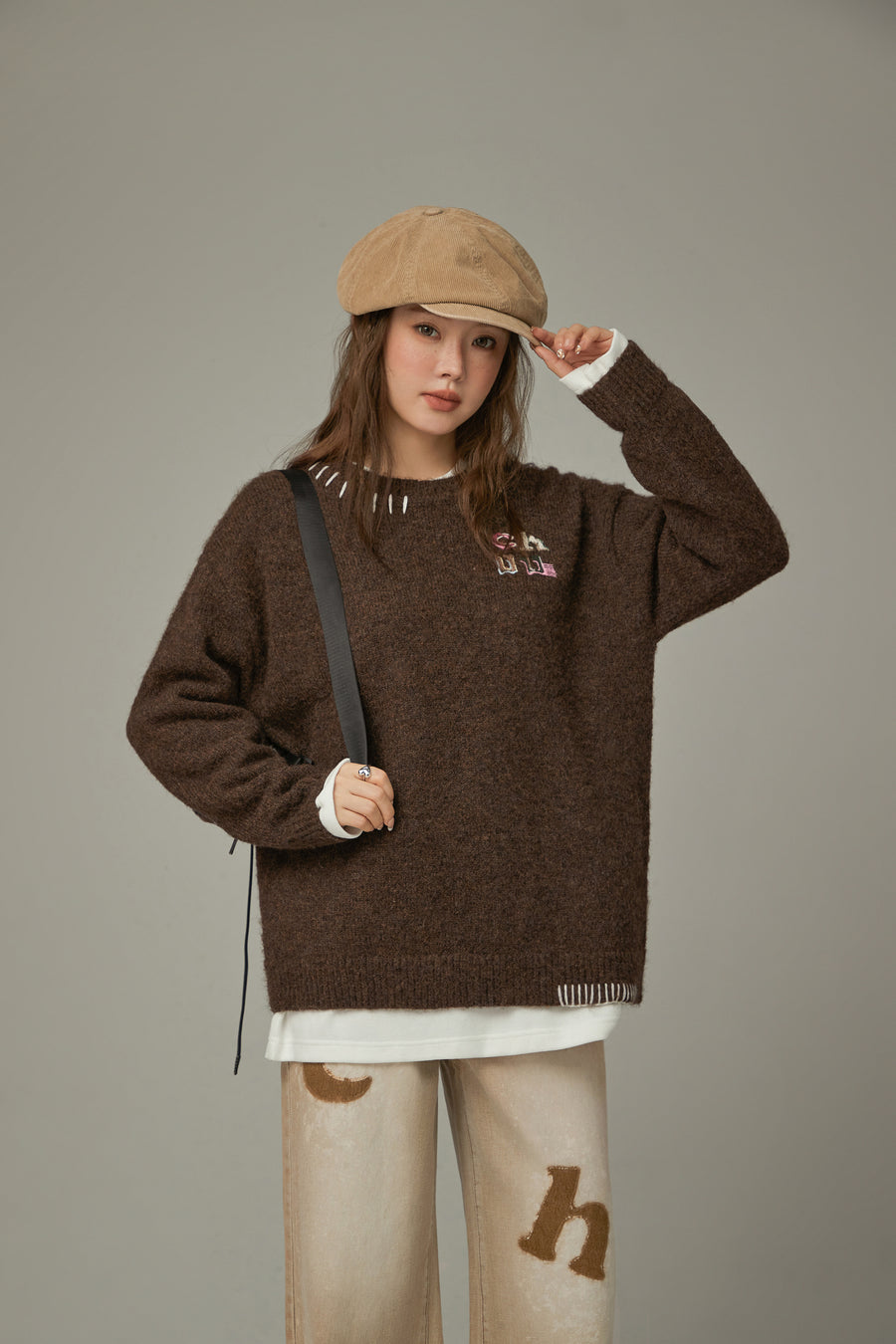 CHUU Logo Basic Loose Fit Knit Sweater