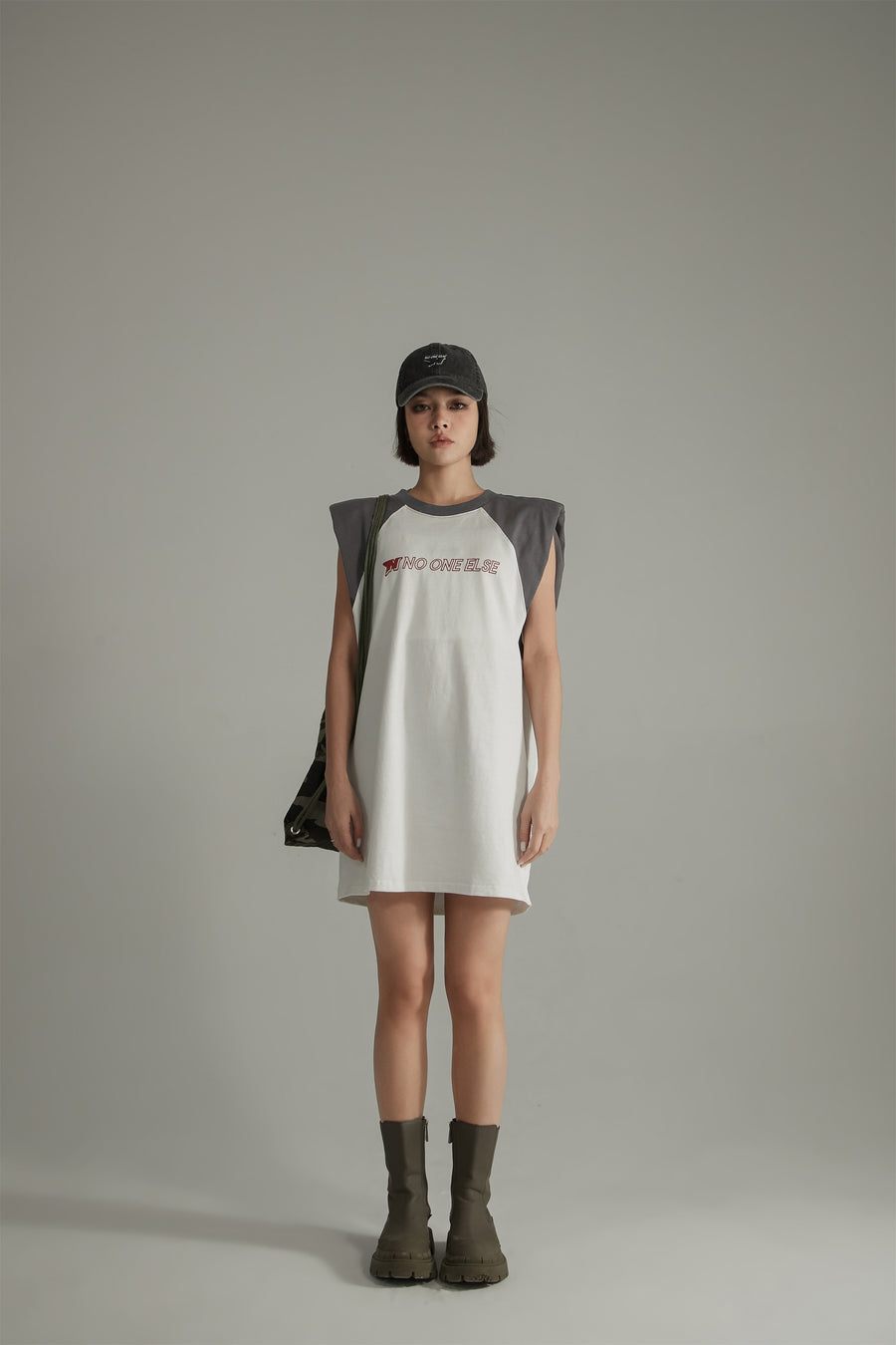 CHUU Noe Raglan Sleeveless Mini T-Shirt