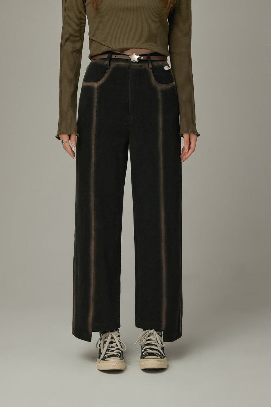 CHUU Color Corduroy Printed Line Pants