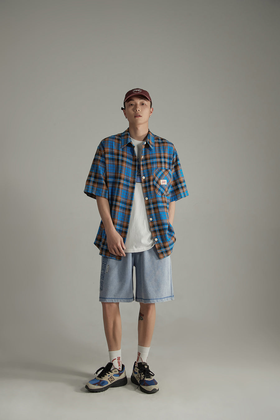 CHUU Check Loose-Fitting Short Sleeve Shirt