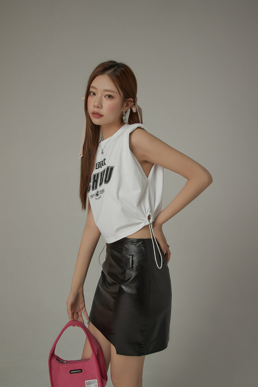 CHUU Side Strings Sleeveless Sporty Top