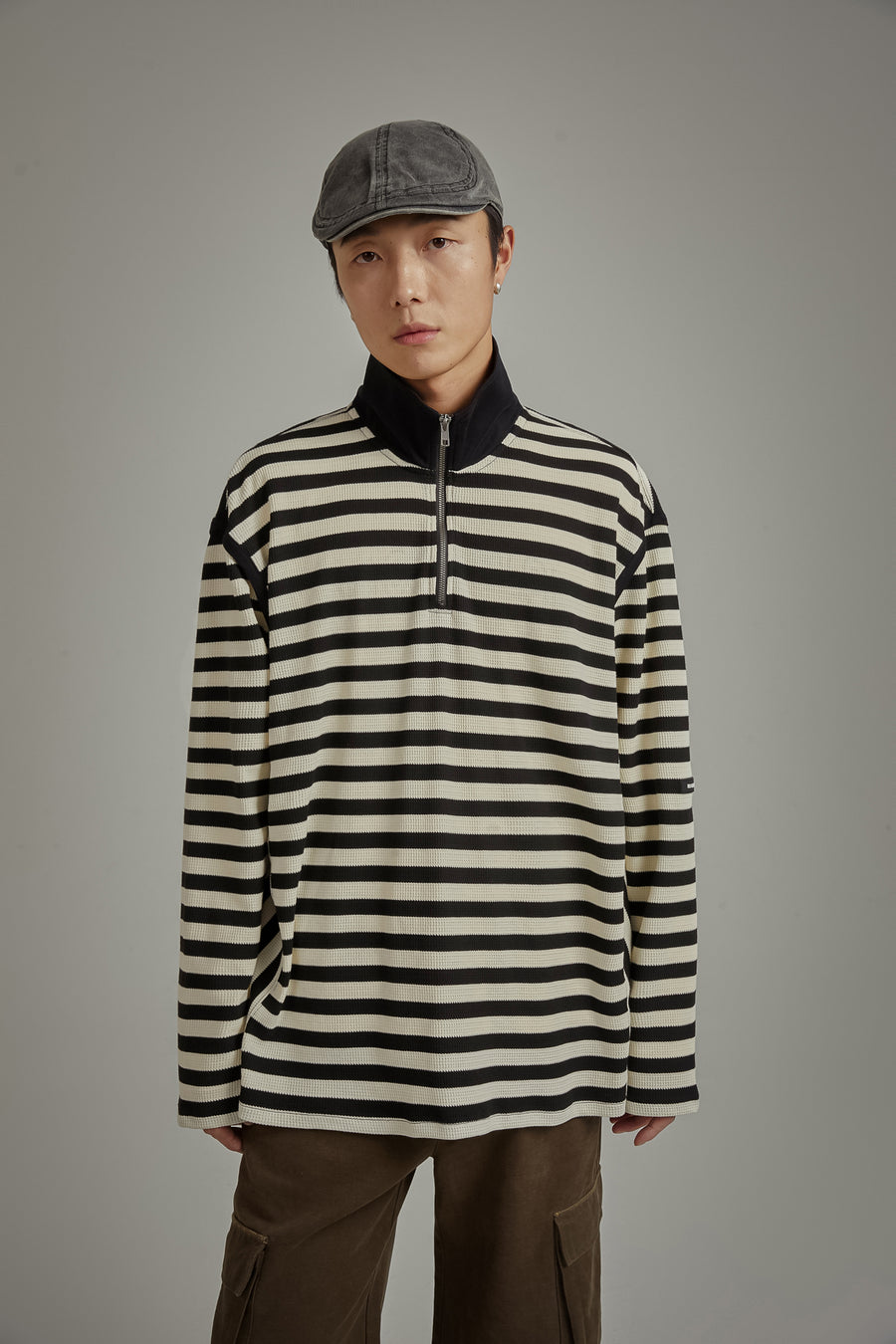 CHUU High Neck Half Zip Stripe Sweater