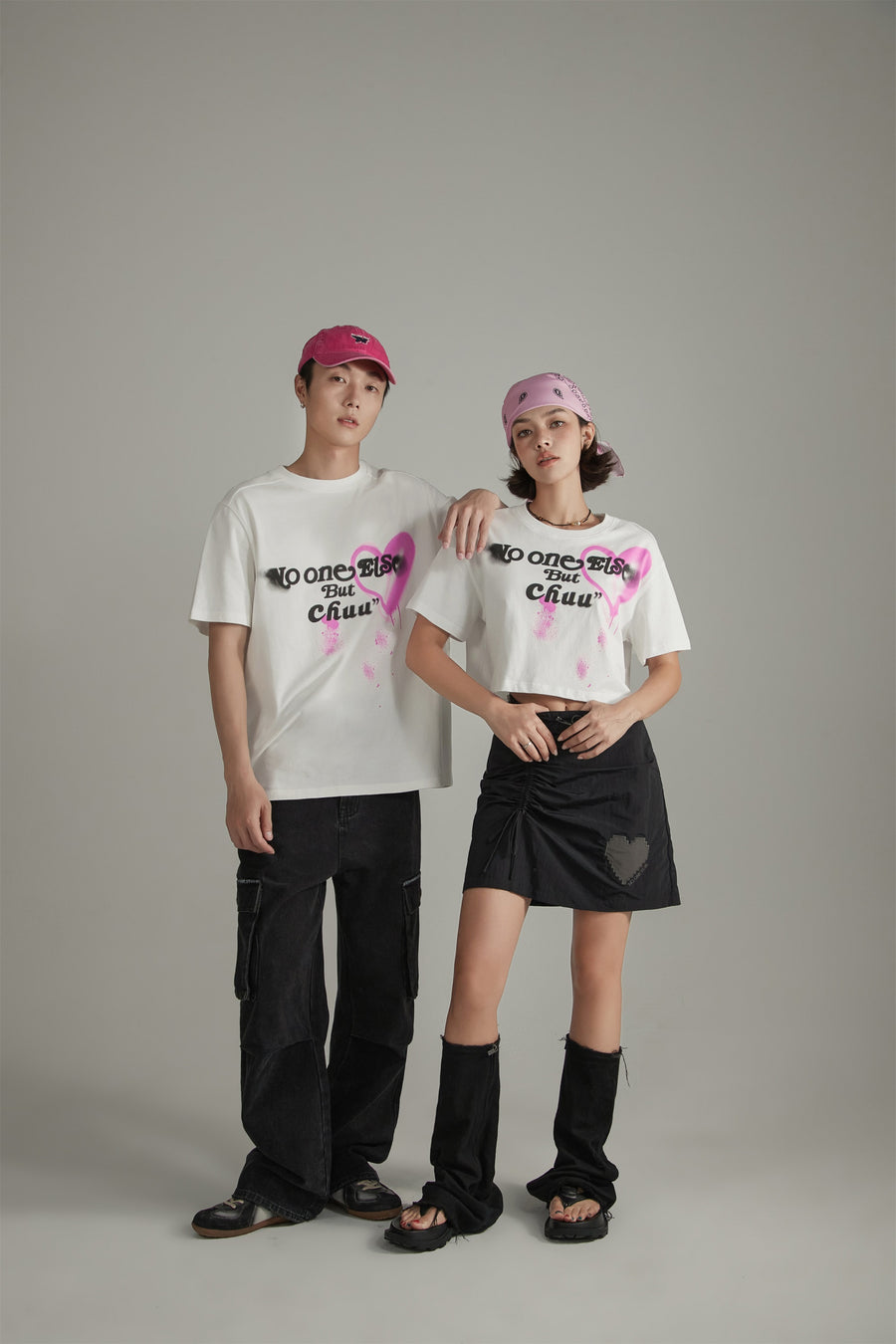 CHUU Collab Logo Heart Lettering T-Shirt