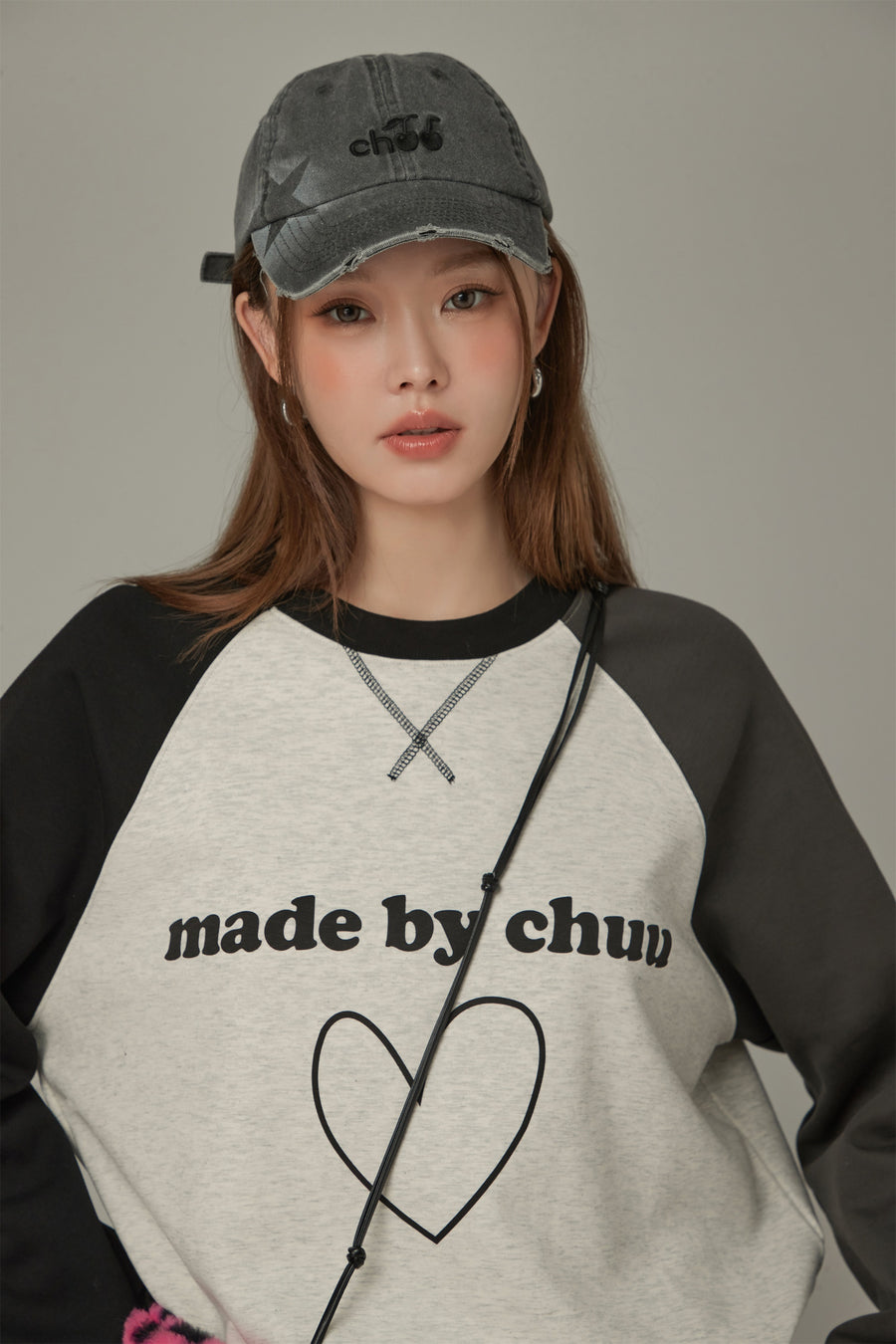 CHUU Logo Heart Color Long Sleeve T-Shirt