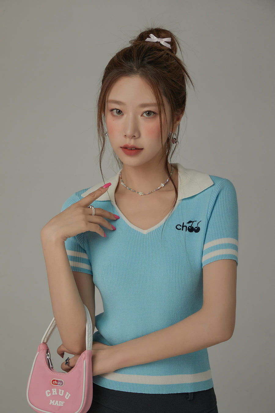 CHUU Open Collar Color Combination Knit Top