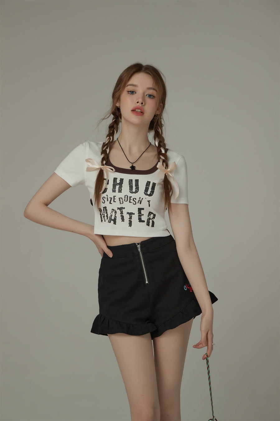 CHUU Chuu Size Doesnt Matter U-Neck Cropped T-Shirt