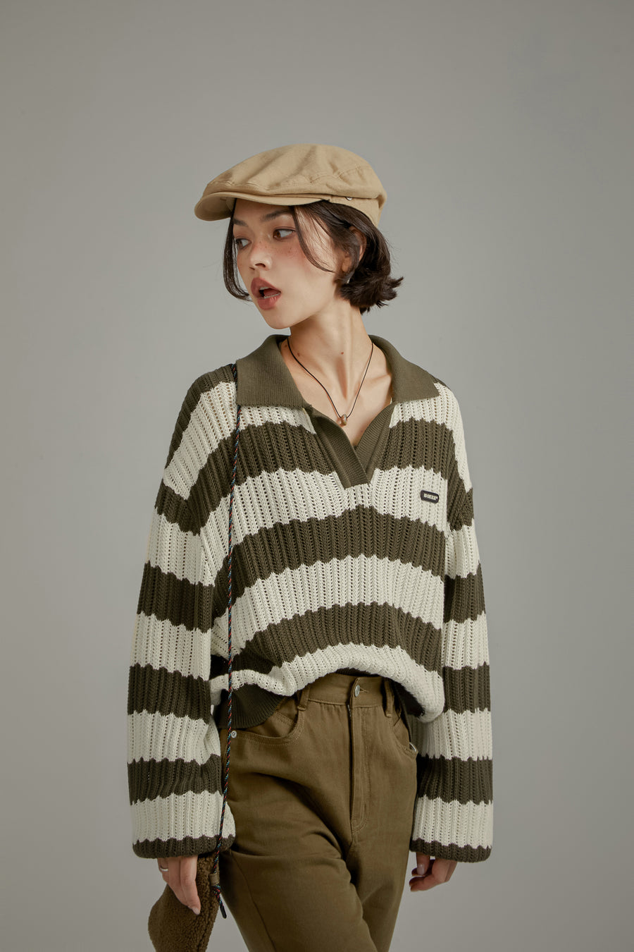 CHUU Color Combination Stripe Open Collar Knit Sweater