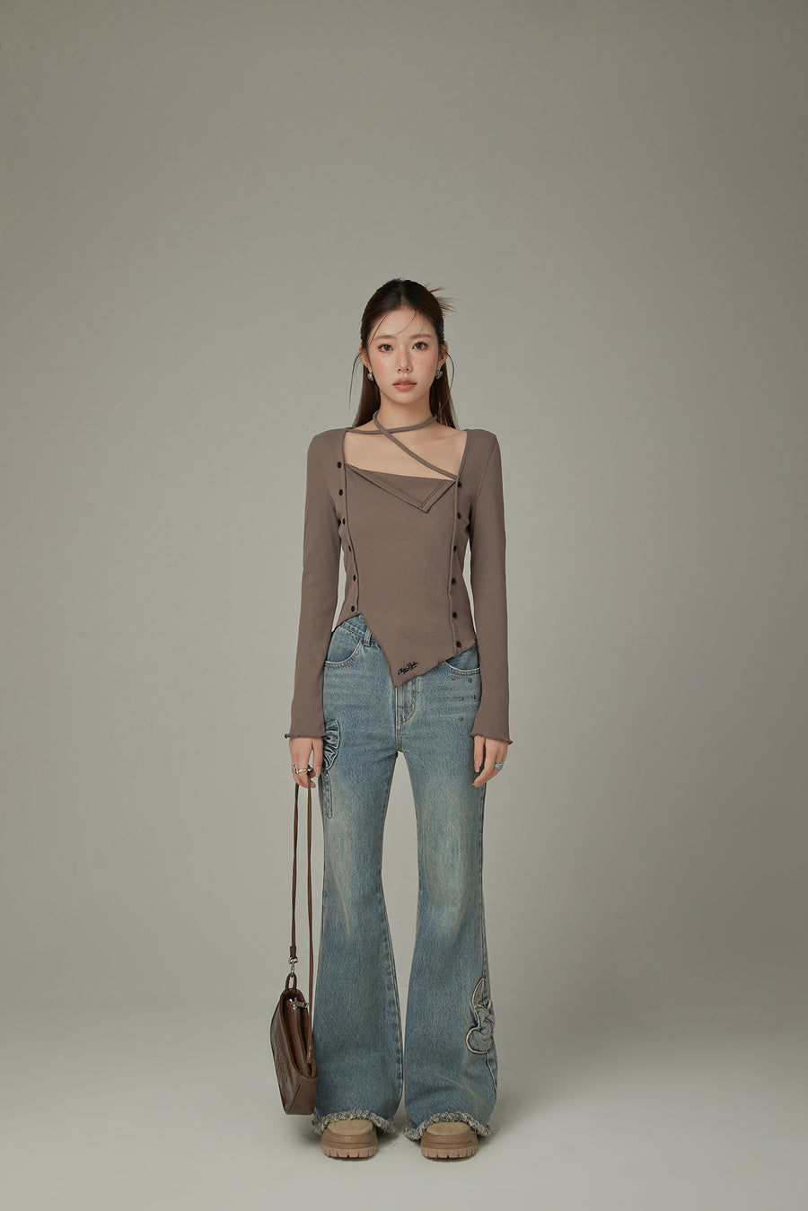 CHUU Halterneck Asymmetrical Button Top