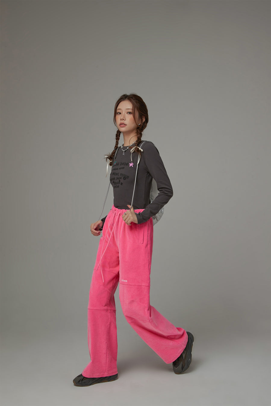 CHUU Casual String Corduroy Pants